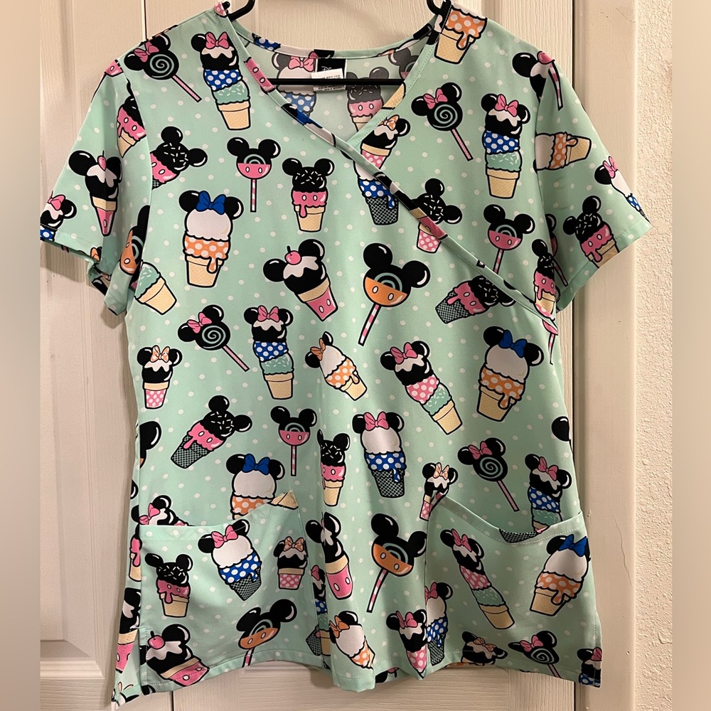 Disney Minnie & Mickey Ice-cream Scrub Top - M